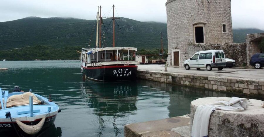 From Dubrovnik: Mali Ston Oyster Paradise Tour with Transfer - Key things to know before you go
