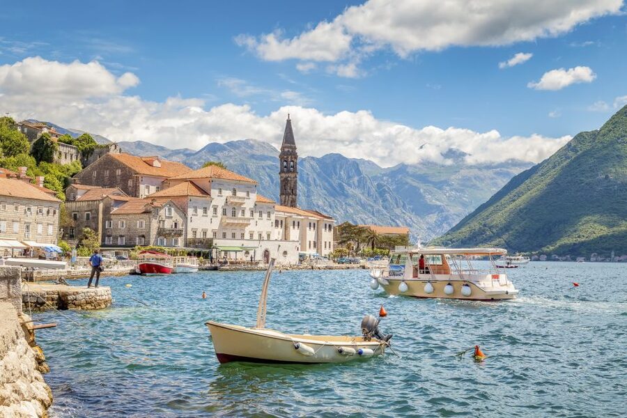 From Dubrovnik: Montenegro Day Trip - Comfort and guide style: what really shapes the day