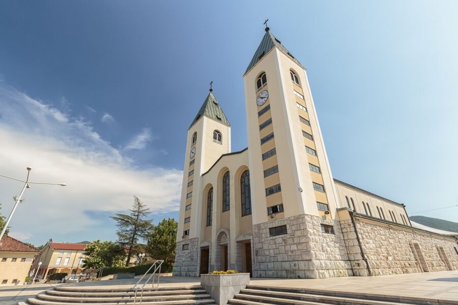 From Dubrovnik: Mostar and Medjugorje Full-Day Tour - The Morning Drive: Neum Coffee Stop and the Neretva Delta