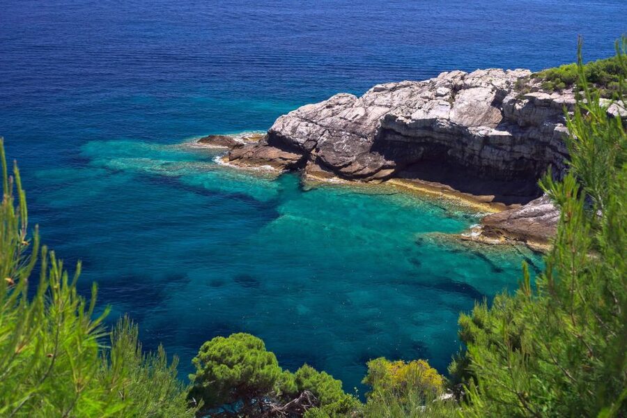 From Dubrovnik: Pvt Speedboat Cruise to Mljet&Sipanska Luka - Sipan and Sipanska Luka: Protected Harbour, Vineyards, and a Walk Through the Past