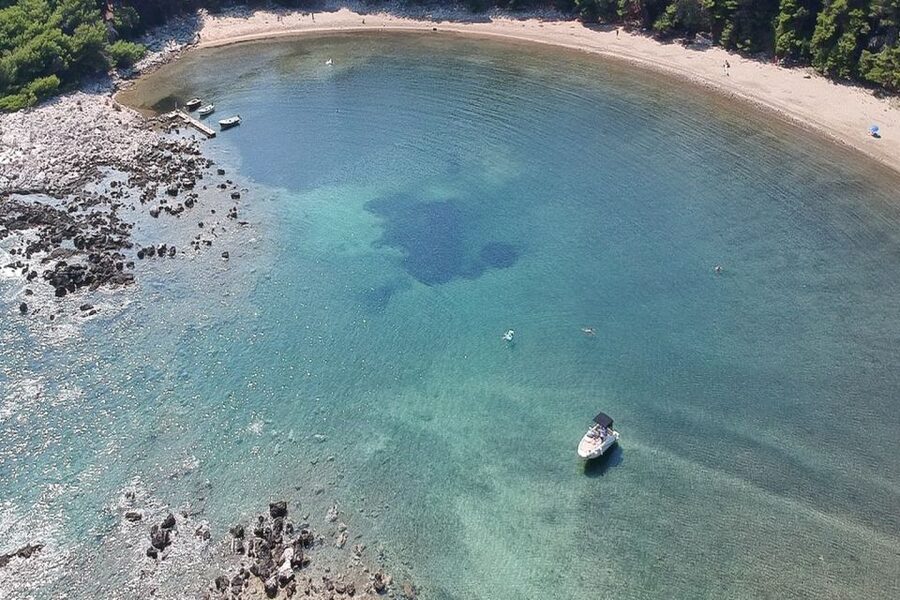 From Dubrovnik: Pvt Speedboat Cruise to Mljet&Sipanska Luka - Blue Cave on Kolocep Island: Swim Inside, Then Warm Up