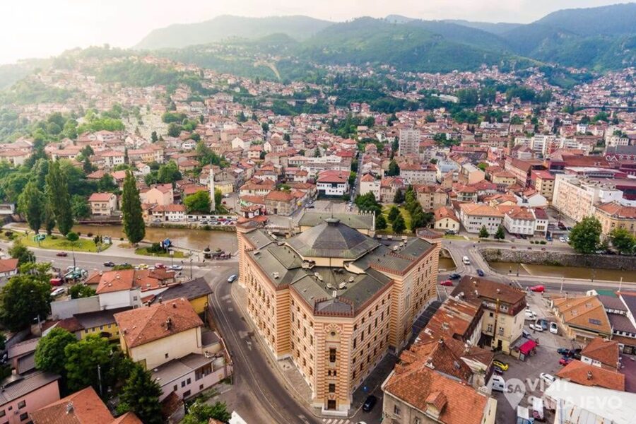 From Dubrovnik: Sarajevo and Mostar Private Full-Day Tour - Počitelj’s Hilltop Town: 15th-Century Walls and a Changing Border Story