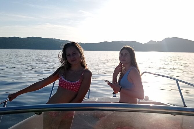 Full- Day Private Speedboat Tour in Dubrovnik on Elaphiti Islands - Šunj Beach on the sandy side of the Elaphiti Islands