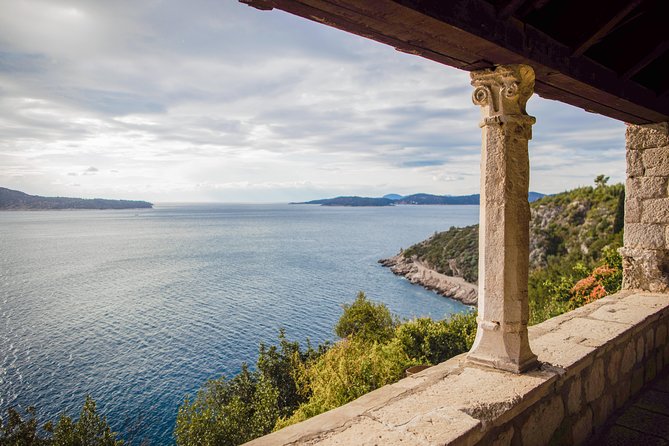 'Game of Thrones' Walking Tour in Dubrovnik - What your guide adds: more than just scene-holding pictures