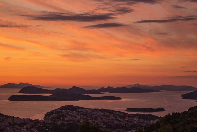 Golden hour SUNSET CRUISE from Dubrovnik Old Town - Boat comfort: choose shade, manage expectations