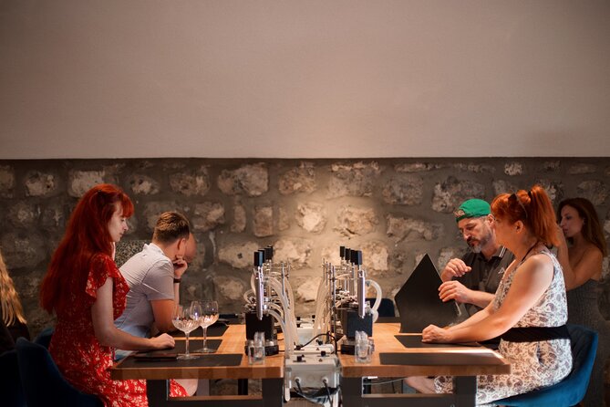 Habitat Gin Lab Experience - Learning the Distillation Process (Without Making It Complicated)