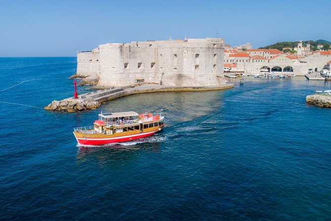 Island Hopping & City Walls Cruise with Food and Open Bar - Why this Elaphite cruise starts later than you expect