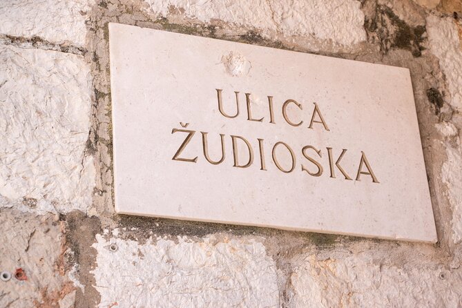 Jewish Heritage and Other Major Sights Walking Tour - Key moments you’ll remember