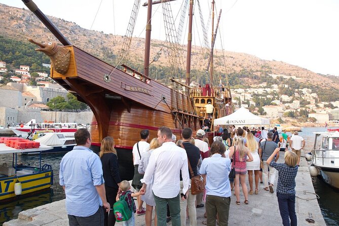 Karaka - The Best Dubrovnik Sunset Cruise (adults only) - Why this sunset cruise beats watching from Dubrovnik’s streets