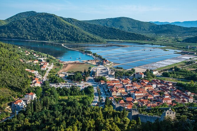 Korčula & Ston: Island Charms, Pelješac Delights & Wine Tasting - Stop One: Ston Old Town Walls and Salt-Town Atmosphere