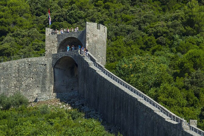 Korcula, Ston, Wine Tasting and Lunch - Tour from Dubrovnik - Korčula Old Town: Marco Polo’s Birthplace and Time to Wander