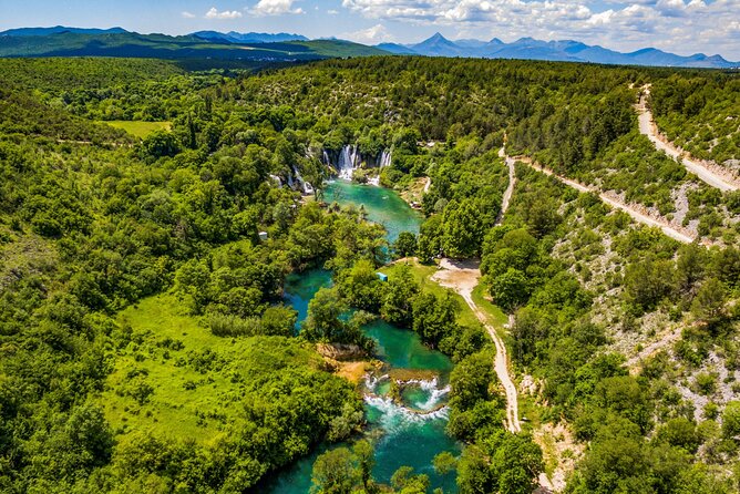 Kravice Waterfalls, Mostar and Pocitelj Day Tour from Dubrovnik - Mostar Old Town: Bridge Divers, Cobblestones, and Free Time
