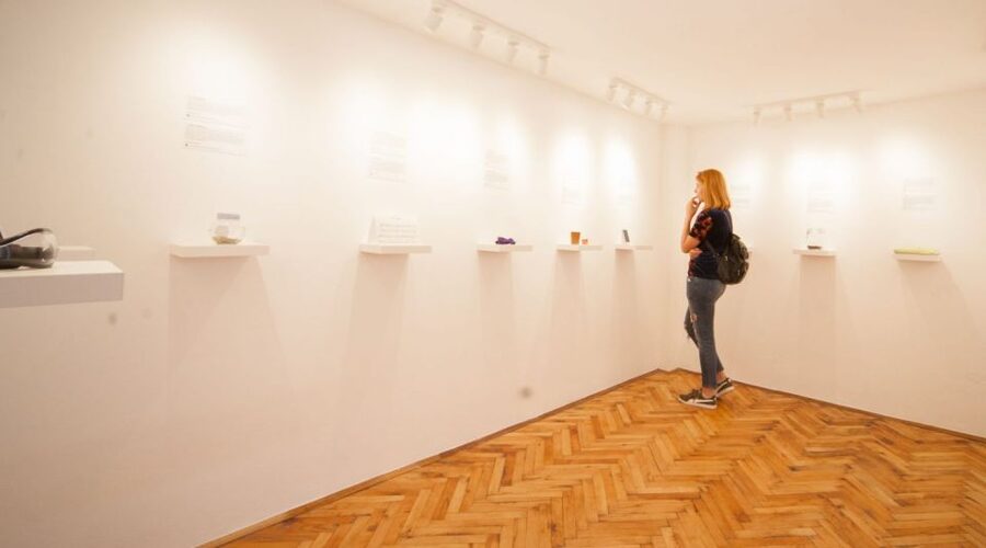 Love Stories Museum Skip-the-Line Entrance Ticket - Personal Love Stories and Sentimental Objects: What You’ll See
