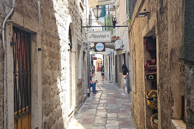 Luxury Day tour to Montenegro - The Guide Factor: Hrvoje Style, Border Handling, and Real Pacing