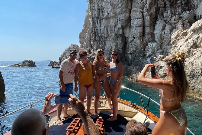 Luxury Elaphite Islands half day Cruise with lunch Apreamare - What you actually do on the water: swim, snorkel, and paddle