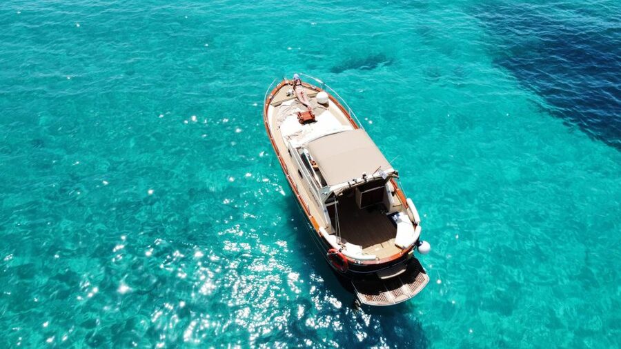 Luxury Private Boat Tour to Elaphiti Islands (4 hours) - From your Dubrovnik hotel to the marina: how the day starts