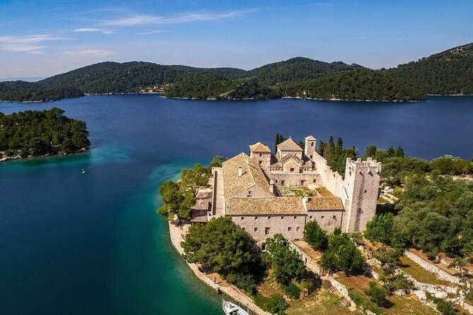 Mljet National Park trip - Pure Nature & Island Escape - From Gruž Market to the open sea: your day starts fast
