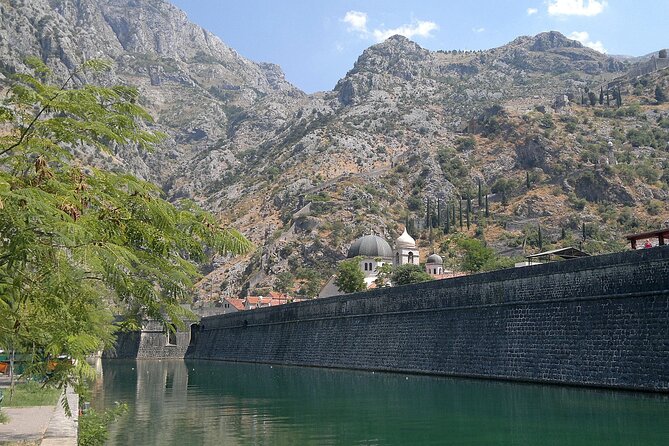 Monenegro Tour from Dubrovnik including Perast and Kotor - Leaving Dubrovnik at 7:00 am: pickup by Pile Gate and how the day is paced