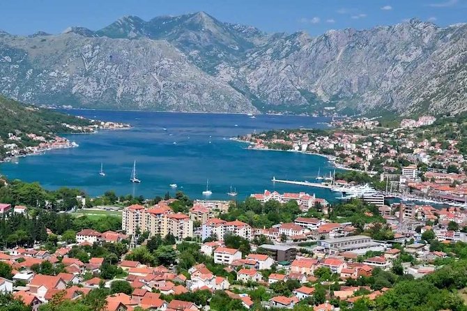 Montenegro Coast Small Group Excursion - Getting there early: the 6:40am start and the border factor