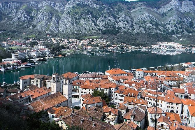 Montenegro from Dubrovnik Private Tour - Perast: A Calm Hour in a Town Made for Strolling