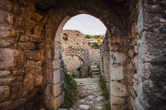 Mostar and Medjugorje Day Trip from Dubrovnik - Počitelj UNESCO Stop: A Fast Medieval Climb for River Views
