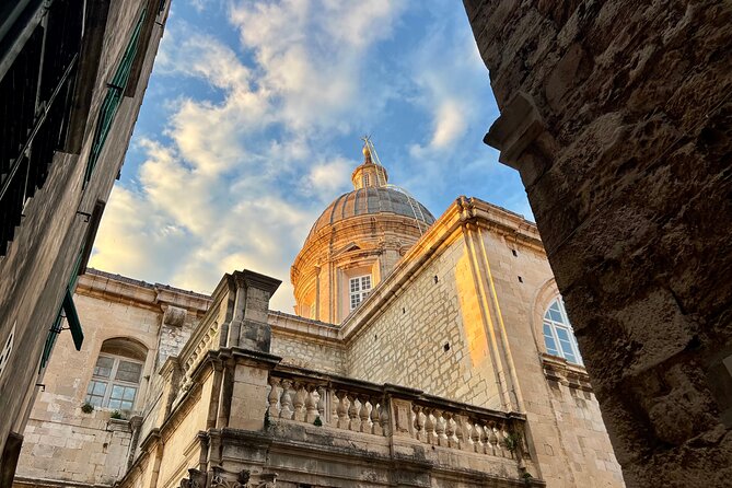 Old Town Dubrovnik Food Tour of 10+ Authentic Croatian Tastings - Value and pacing: 3 hours of tastings that add up