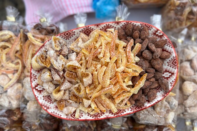 Old Town Dubrovnik Food Tour of 10+ Authentic Croatian Tastings - Stop 6: Fried seafood just moments away from the sea