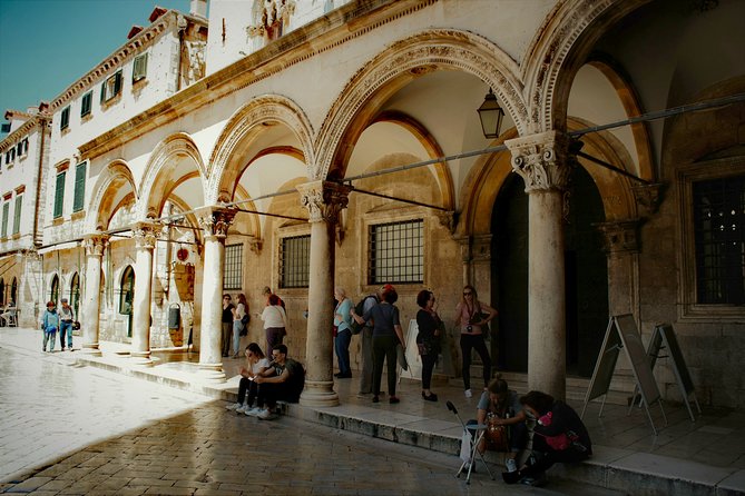 Old Town Secrets Walking Tour - Stradun: St. Saviour’s church, Onofrio’s fountain, and the Franciscan pharmacy
