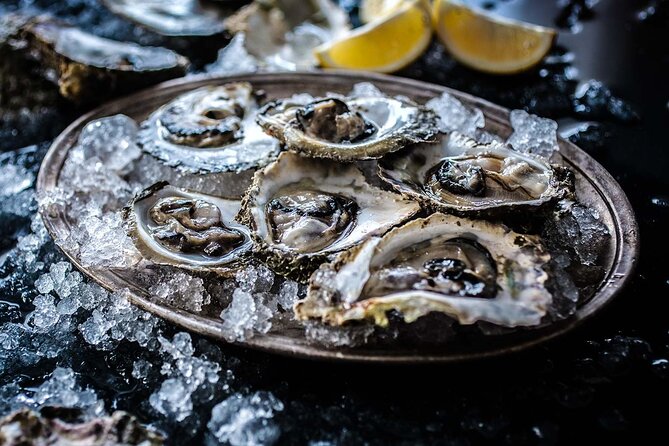 Oysters & Wine Tour From Dubrovnik (Small Group) - Pelješac winery visit: cellars, family hosts, and cheese-and-olive-oil pairings