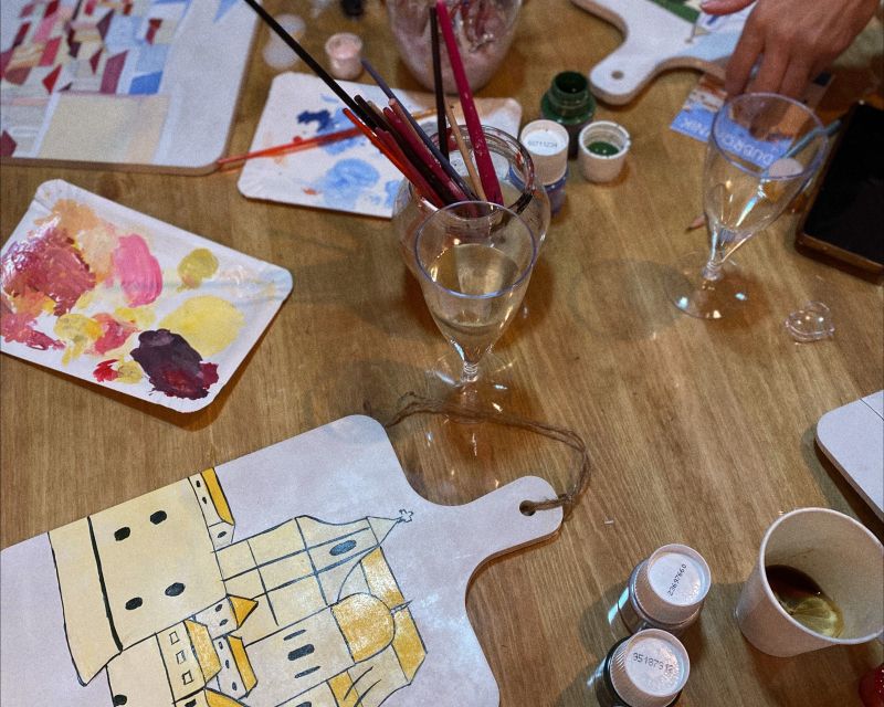 Paint, Sip, and Savor Local Flavors: Unique Local Experience - Practical Tips to Make Your Evening Easier