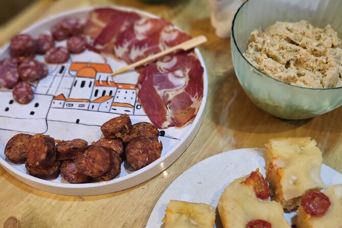 Paint,Sip&Savor Local Flavor:Discover Dubrovnik Like Never Before - Group size and vibe: small studio, big personal attention