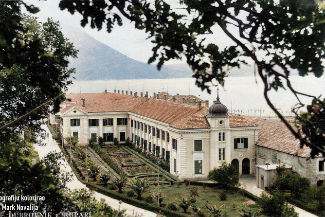 Panorama Dubrovnik & Cavtat PRIVATE TOUR - Stop 3: Mount Srđ and Fort Imperial for the full Dubrovnik picture