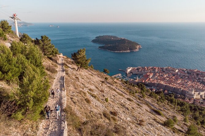 Panoramic Sunset Hike - Stop by Stop: how the route delivers views and meaning