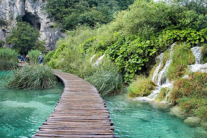 Plitvice lakes - from Dubrovnik Area (Private tour) - Private ride and group size up to 7: how it affects your timing
