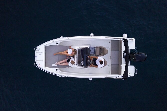 Private Elafiti Islands Tour from Dubrovnik by Quicksilver 555 - Quicksilver 555 comfort: what’s actually included on the water