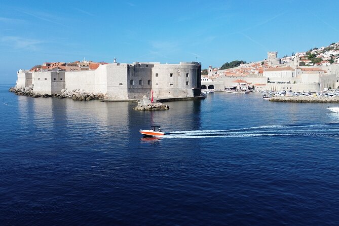 Private Elaphiti Islands Boat Tour Tailor-Made 8h - Meeting at Lapadska Obala and the boarding rhythm