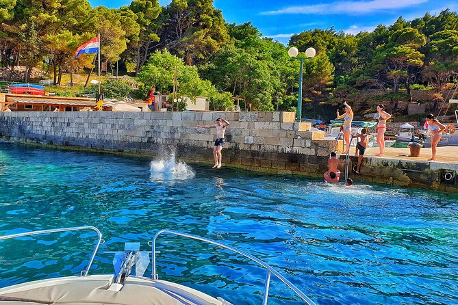 Private Half day Elafiti islands and Blue cave tour - Koločep (Kalamota) and its small Blue Cave moment