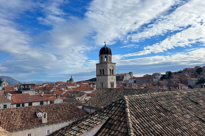 Private History Old Town and City Wall Tour in Dubrovnik - Meeting at Amerling Fountain and finishing on Stradun