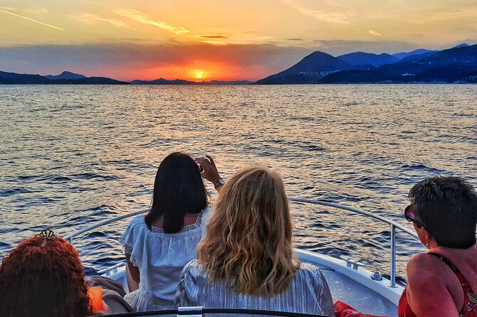Private romantic Sunset tour - Key highlights at a glance