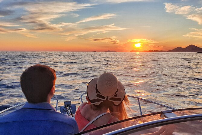 Private romantic Sunset tour - City Walls views: what you notice from offshore