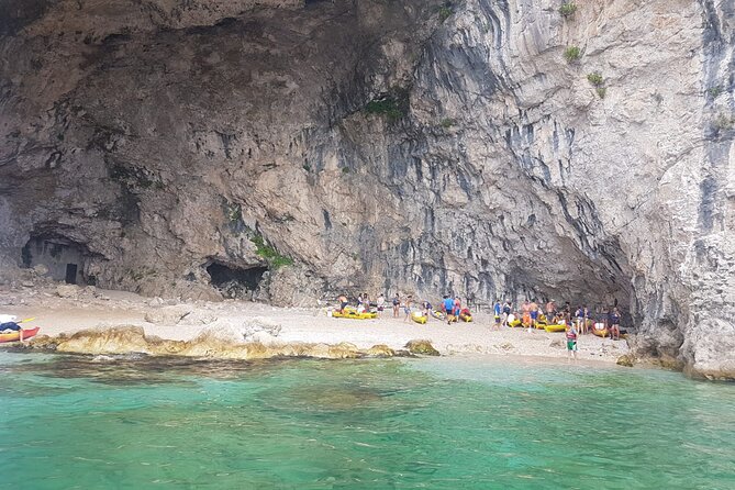 Private Speedboat Guided Tour: Explore the best of Dubrovnik Islands - Kolocep Island and Blue Cave: snorkeling where the light does the work