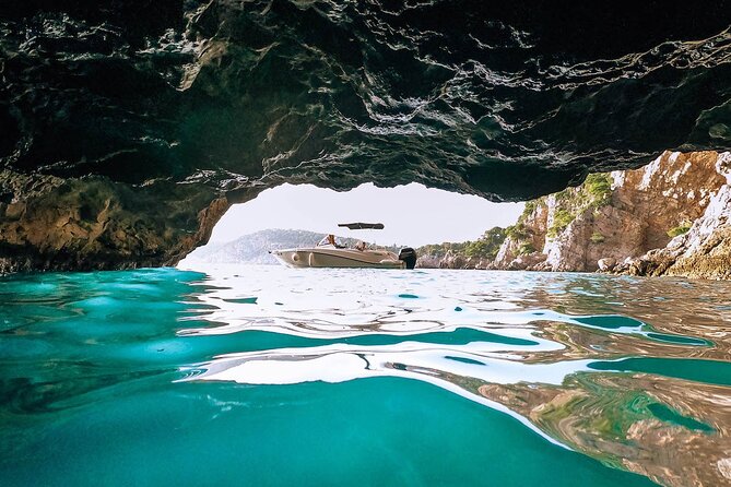 Private Speedboat Tour | Caves Beaches Islands and more - Key highlights