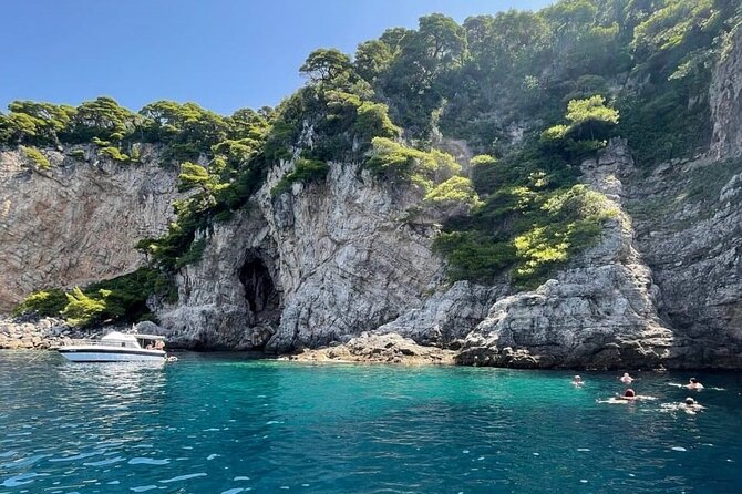 Private Speedboat Tour | Caves Beaches Islands and more - Meeting Point at Lapadska obala 4 and How to Start Smoothly