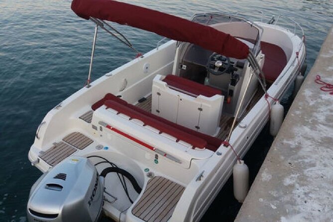 Private Speedboat Tour over Elaphiti Islands and Hidden Caves - Drinks, Snorkeling Gear, and Lunch Reality