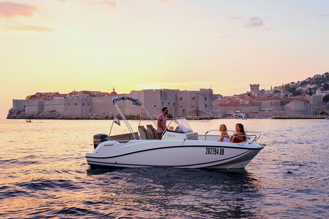 Private Sunset boat tour - Leaving Porat Dubrovnik Ribarnica: Your Meeting Point and Starting Mood