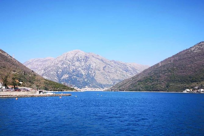 Private tour Montenegro - Perast and the Bay of Boka Kotorska: islets that feel close enough to touch