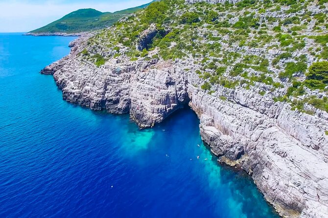 Private tour to the island of Mljet and Odysseus cave - Stops 3 and 4: Saplunara Beach Hours and Plaža Limuni’s Sandy Calm