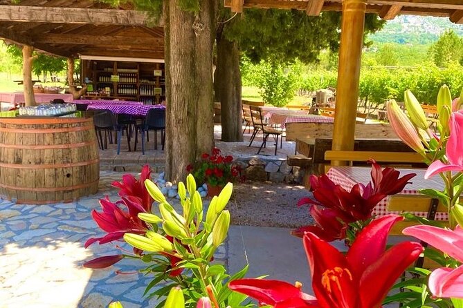 PRIVATE Wine Tour to Konavle country side - The food pairing: smoked ham and cheese that keep it grounded