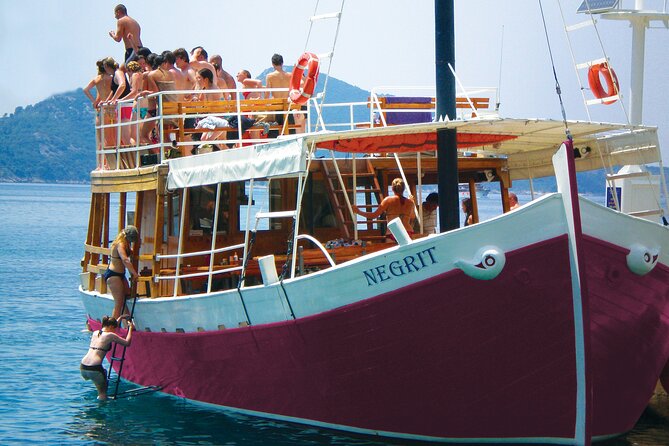 Rent a Boat! (Group Option - Half Day) - Key highlights to know before you go