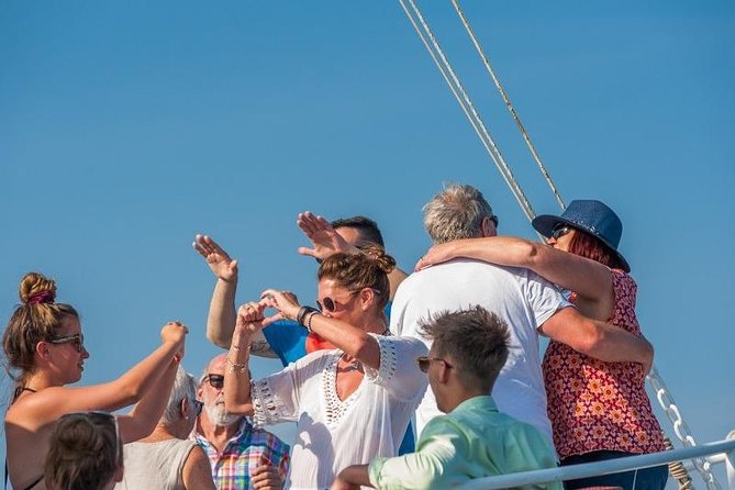 Rent a Traditional Wooden Boat (64 pax) - Key things to know before you go